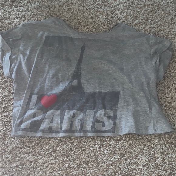 Grey crop top 🤍 - Picture 1 of 2